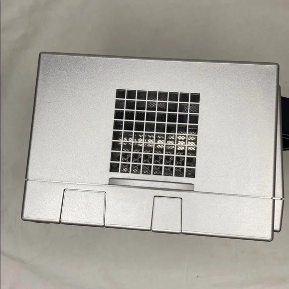 Nintendo GameCube Silver DOL-001 (USA) CONSOLE ONLY - Picture 6 of 7